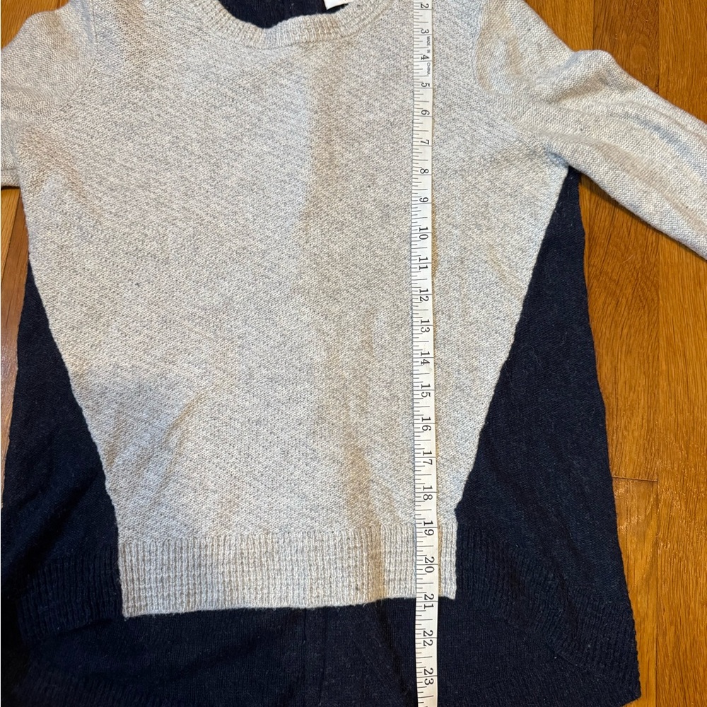 madewell montford colorblock navy and grey sweater with zipper in the back - Picture 5 of 8